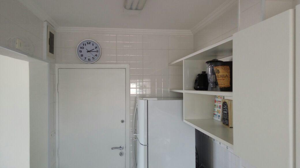 Apartamento Pitangueiras * Guarujá