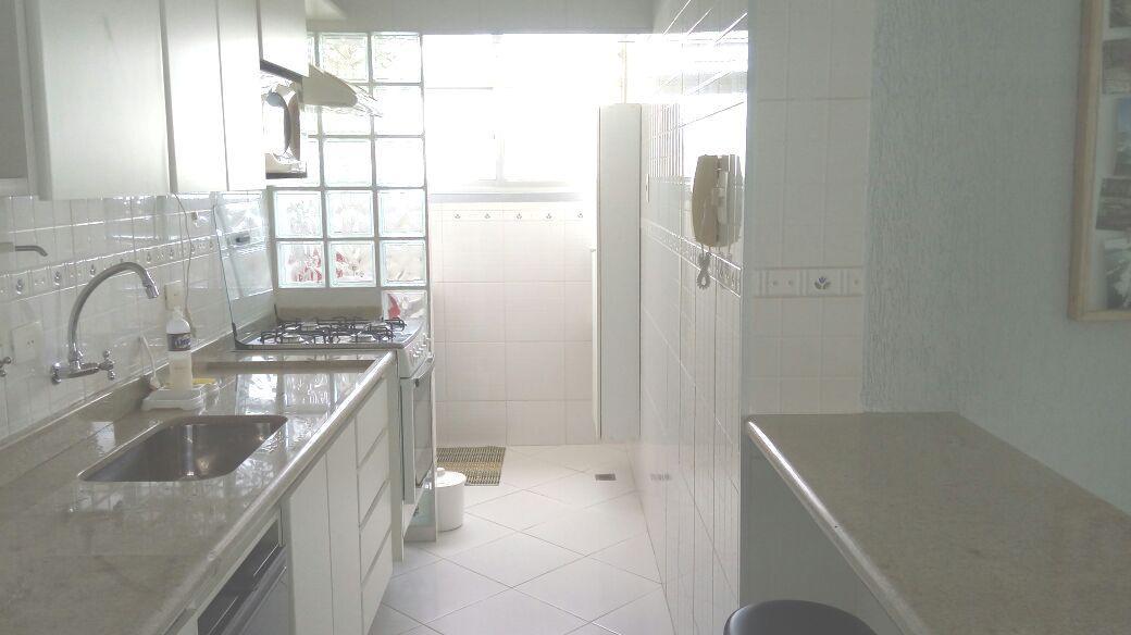 Apartamento Pitangueiras